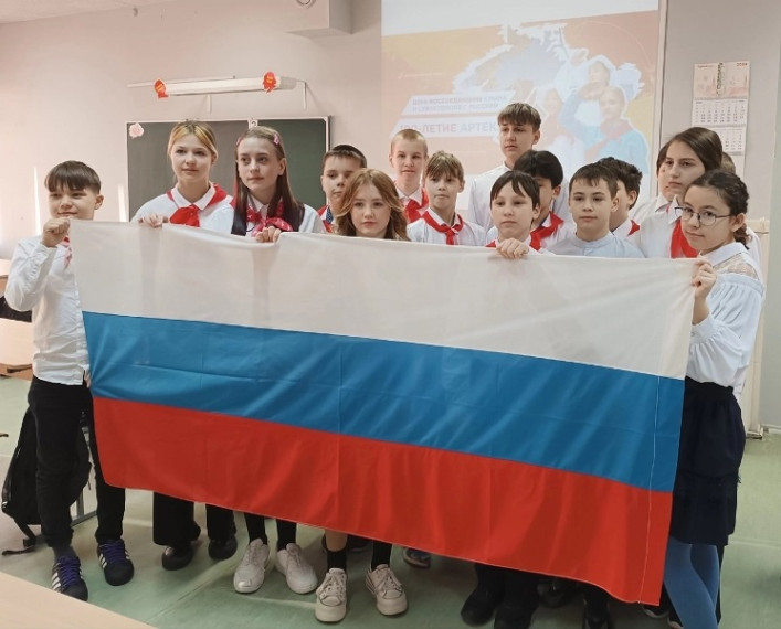 Из Крыма и Севастополя с любовью.